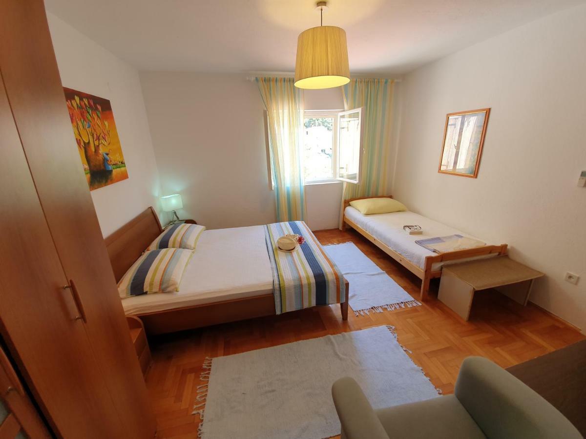 Luka'S House - Zf Hvar Hvar Town Eksteriør billede